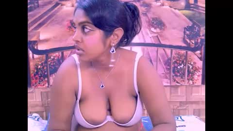 Snapshot of indiandiva27 chatting on 02-14-26, 06:10 indiandiva27 online show from 02-14-26, 06:10