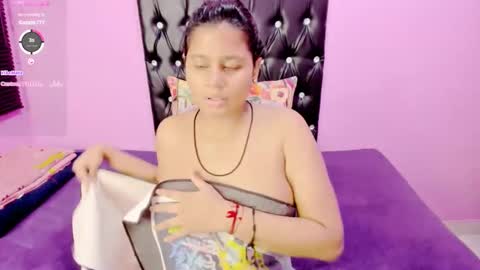 PARADISEQUEEN online show from 01-04-25, 04:23