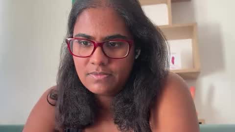 Snapshot of indiangodddesss chatting on 10-20-25, 08:15 Indiangoddess online show from 10-20-25, 08:15