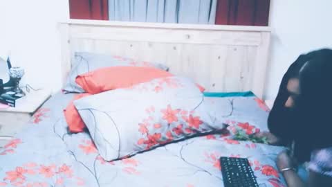 Amy online show from 10-06-25, 05:16