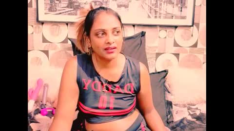 indianplaymate online show from 12-05-25, 06:15