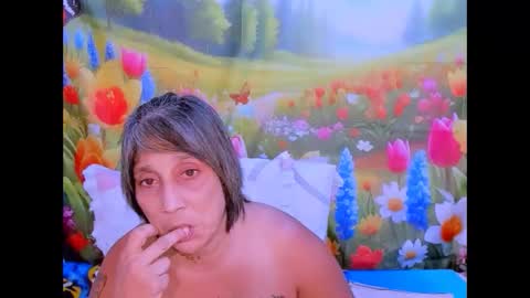 roxy online show from 11-10-25, 06:51