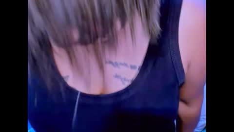 roxy online show from 11-15-25, 08:11