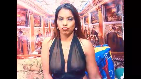 indiansexyass4u2luv online show from 11-01-25, 09:17