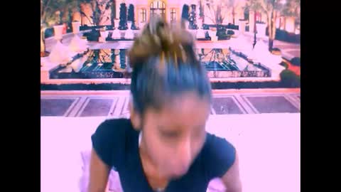 indiansexyslender4u2luv online show from 02-13-25, 12:00