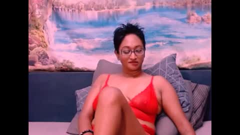 Shreya online show from 12-18-24, 05:48