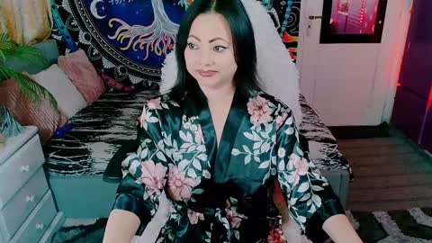 Snapshot of indica_me chatting on 01-04-25, 06:09 indica_me online show from 01-04-25, 06:09