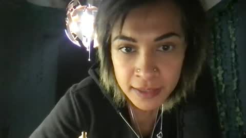 Snapshot of indiemarz chatting on 01-21-25, 06:00 IndieMarz online show from 01-21-25, 06:00