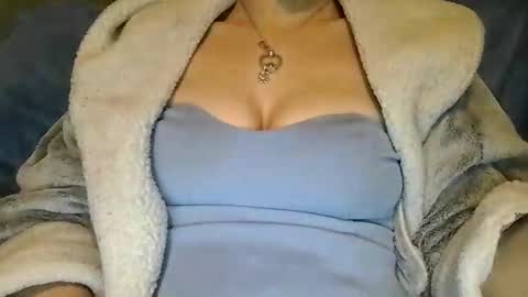 Snapshot of indigorayney chatting on 02-02-26, 10:30 Indigorayney online show from 02-02-26, 10:30