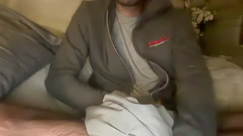 Snapshot of indiscriminator chatting on 12-02-24, 04:53 just1dude online show from 12-02-24, 04:53