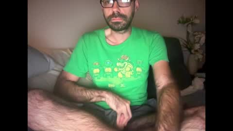 Snapshot of indiscriminator chatting on 12-30-24, 05:37 just1dude online show from 12-30-24, 05:37