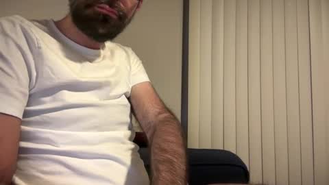 Snapshot of indiscriminator chatting on 11-24-25, 07:30 just1dude online show from 11-24-25, 07:30