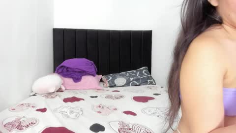 Snapshot of infinitesex2 chatting on 10-09-25, 12:30 Samantha and chris online show from 10-09-25, 12:30