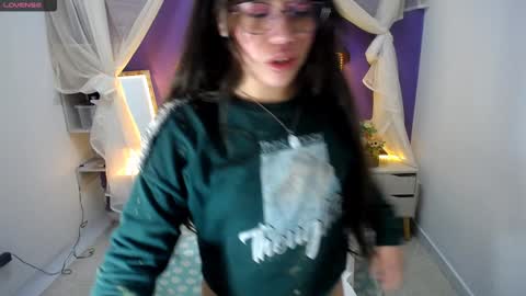 Ingrid petite online show from 12-29-24, 10:36