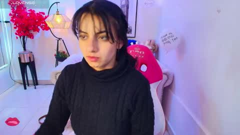 Ingrid online show from 11-18-25, 08:08