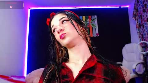 Snapshot of ingrid_zese chatting on 11-02-25, 09:06 Ingrid Zese online show from 11-02-25, 09:06