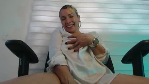            online show from 03-05-25, 01:50