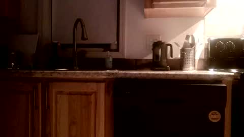 Snapshot of inhalation_exhalation chatting on 10-22-25, 07:41 inhalation_exhalation online show from 10-22-25, 07:41