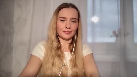 iniva05 online show from 03-25-26, 01:28