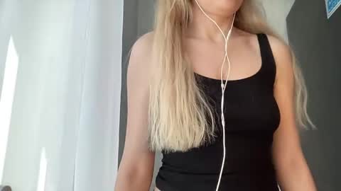 iniva05 online show from 04-14-26, 10:32