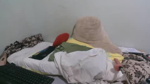 Snapshot of ink_brunette chatting on 02-13-25, 07:10 ink brunette online show from 02-13-25, 07:10