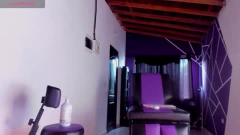 Snapshot of ink_demon chatting on 10-16-25, 11:55 demon online show from 10-16-25, 11:55