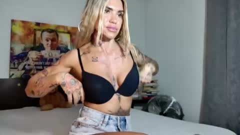 Snapshot of inna_sense chatting on 10-25-25, 05:08 inna_sense online show from 10-25-25, 05:08