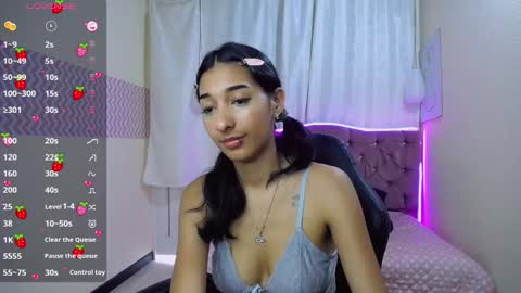 Snapshot of inocent_luna chatting on 12-06-24, 04:06 Luna moon online show from 12-06-24, 04:06