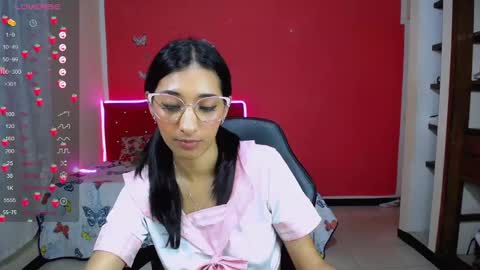 Snapshot of inocent_luna chatting on 01-27-25, 03:15 Luna moon online show from 01-27-25, 03:15