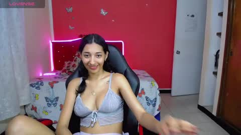 Snapshot of inocent_luna chatting on 03-01-25, 02:48 Luna moon online show from 03-01-25, 02:48