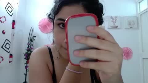 Snapshot of inocentheaven chatting on 11-20-25, 01:22 Celeste online show from 11-20-25, 01:22