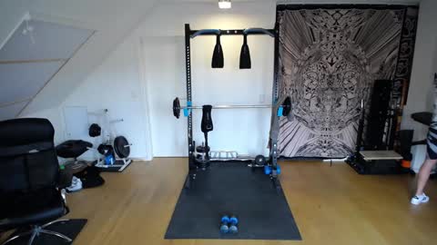 Snapshot of insanemaxxx chatting on 12-12-24, 10:24 insanemaxxx online show from 12-12-24, 10:24