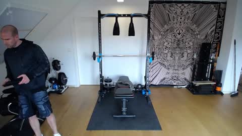 Snapshot of insanemaxxx chatting on 12-13-24, 09:46 insanemaxxx online show from 12-13-24, 09:46