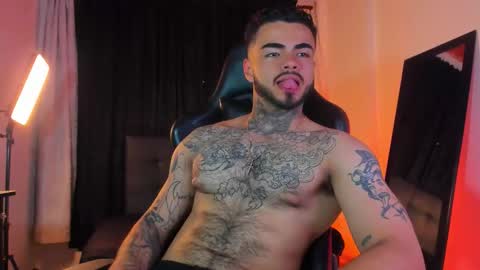 Brayan Chavez online show from 11-29-25, 01:30