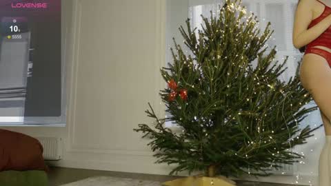 Snapshot of intelligencer chatting on 12-25-24, 11:11 Sofi online show from 12-25-24, 11:11