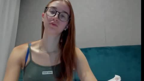 Snapshot of internetsexplorer chatting on 11-21-25, 06:12 Bernadette Join online show from 11-21-25, 06:12