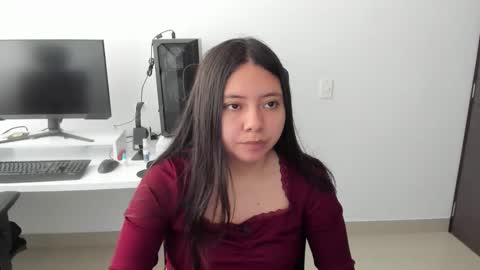 Snapshot of inthegreenway chatting on 10-22-25, 02:28 Iris 3 online show from 10-22-25, 02:28