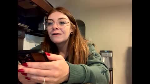 Snapshot of intothewoodswego chatting on 10-26-25, 02:01 IntoTheWoodsWeGo online show from 10-26-25, 02:01