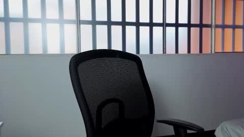 invincible200 online show from 10-30-25, 01:56