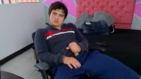 invincible200 online show from 11-08-25, 03:01