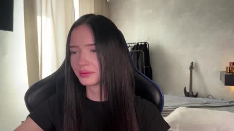 Snapshot of iraidaheredia chatting on 03-16-26, 04:18 Morana online show from 03-16-26, 04:18