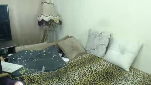 irenalegs online show from 12-08-24, 11:35