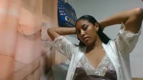 Snapshot of iriella2908 chatting on 10-22-25, 07:02 iriella2908 online show from 10-22-25, 07:02