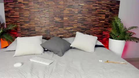 Iris Rosse online show from 09-08-25, 09:36