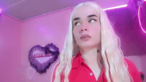 Snapshot of irina_lechera_ chatting on 12-10-24, 11:32 Irina online show from 12-10-24, 11:32