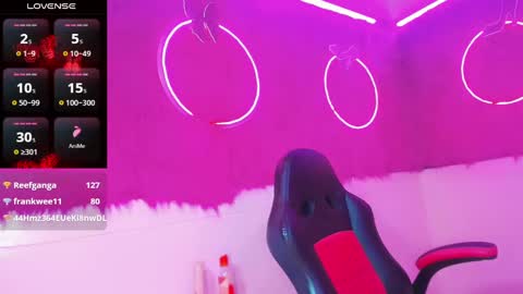 Snapshot of irina_lechera_ chatting on 02-11-25, 11:22 Irina online show from 02-11-25, 11:22
