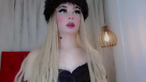 Snapshot of irina_lechera_ chatting on 03-01-25, 08:21 Irina online show from 03-01-25, 08:21