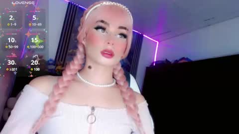 Snapshot of irina_lechera_ chatting on 03-11-25, 12:44 Irina online show from 03-11-25, 12:44