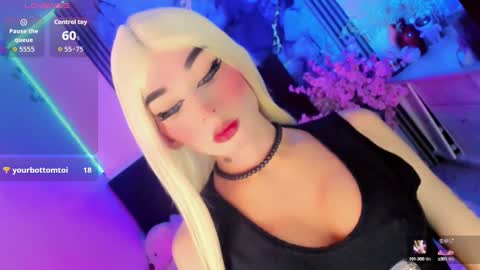 Snapshot of irina_lechera_ chatting on 10-04-25, 07:12 Irina online show from 10-04-25, 07:12