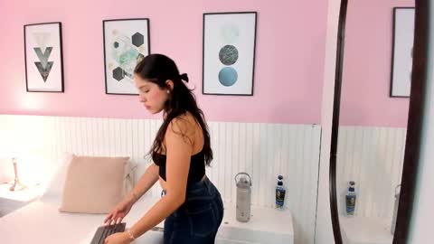 IRINA online show from 10-10-25, 11:31